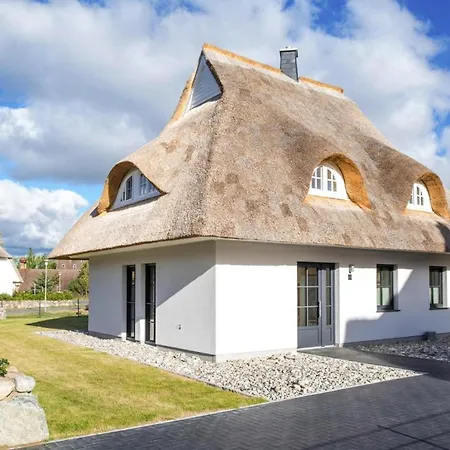 Tatil Evi Luxusferienhaus In Mit Sauna Fuhlendorf (Mecklenburg-Vorpommern)